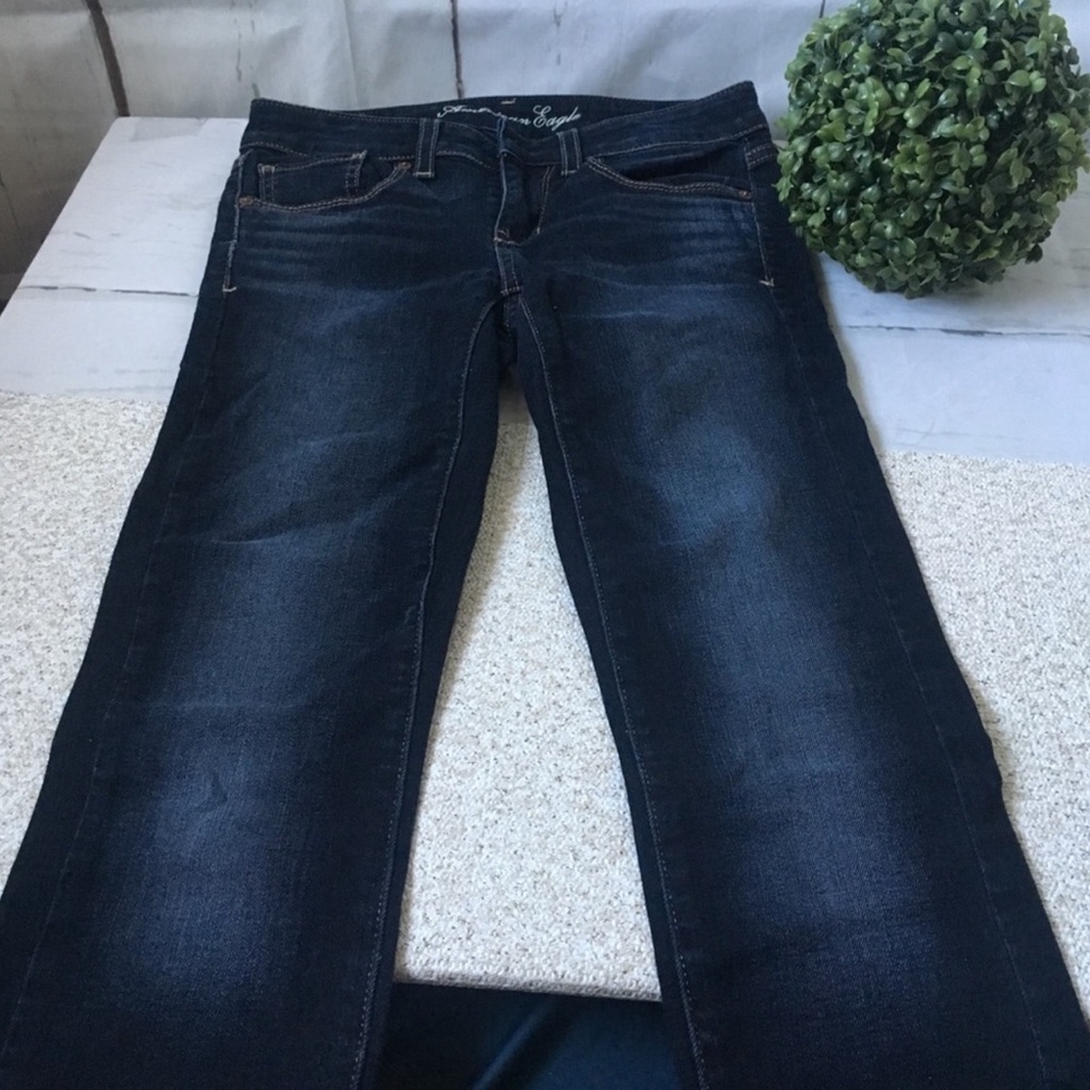 American Eagle Dark Wash Women's Jeans size 2